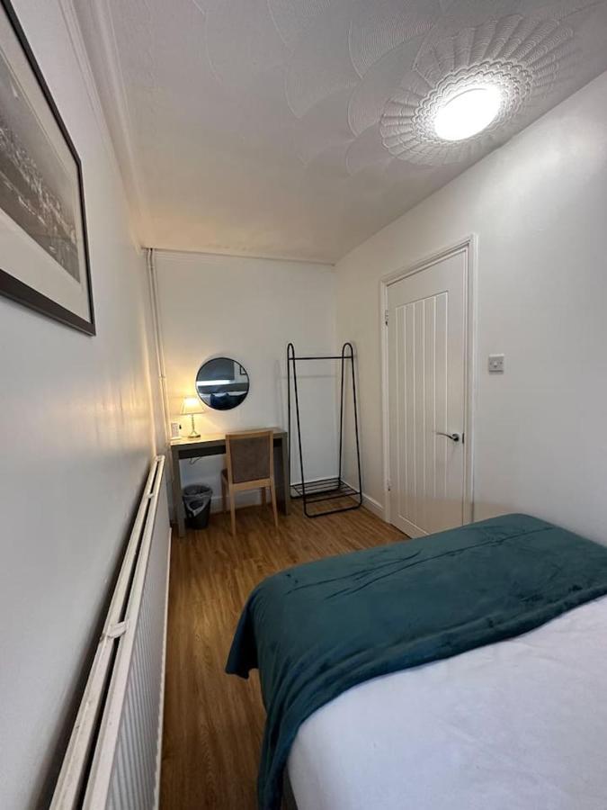 3 Bed Flat With Pool Table Appartement Cambridge  Buitenkant foto