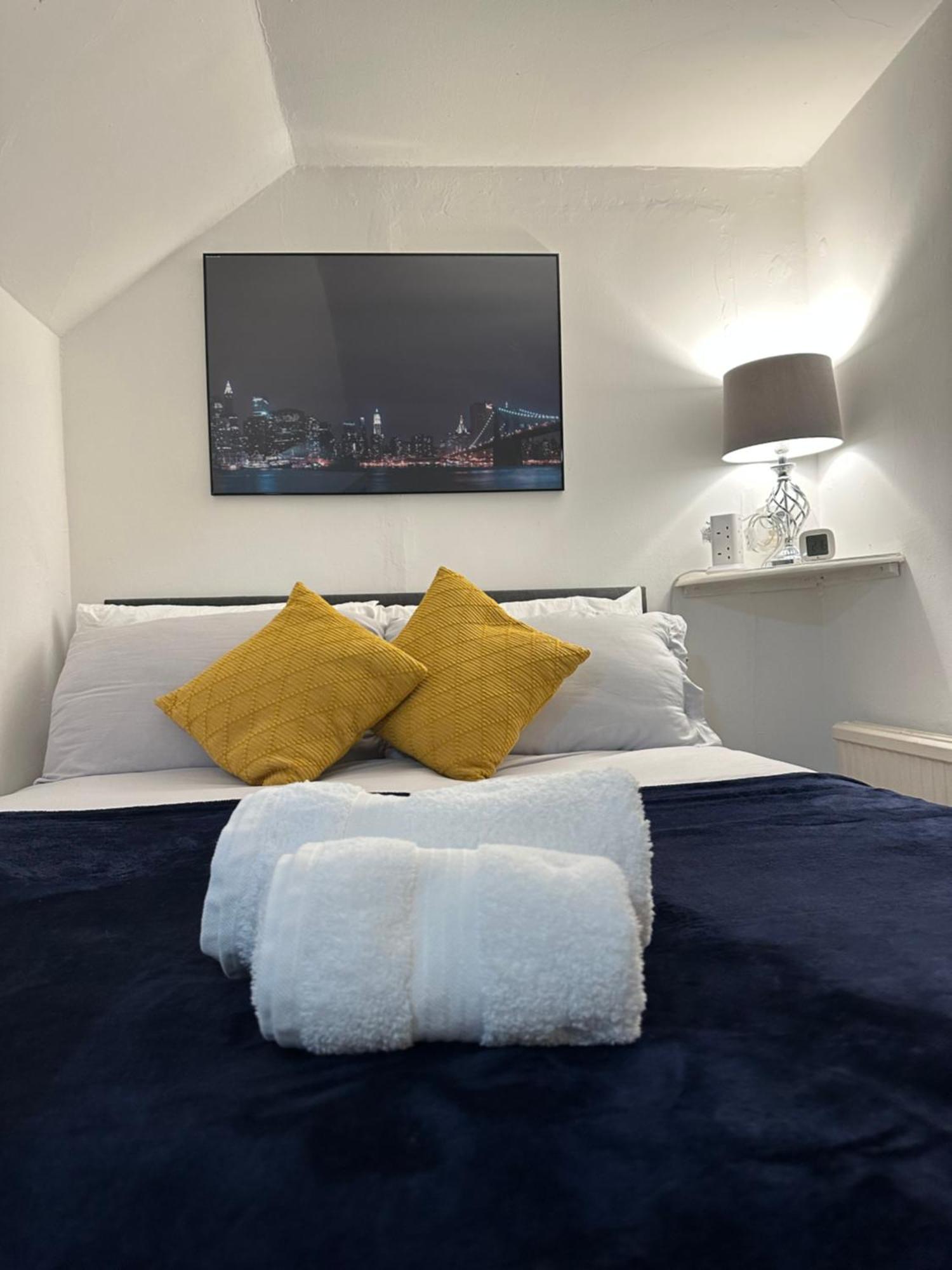 3 Bed Flat With Pool Table Appartement Cambridge  Buitenkant foto